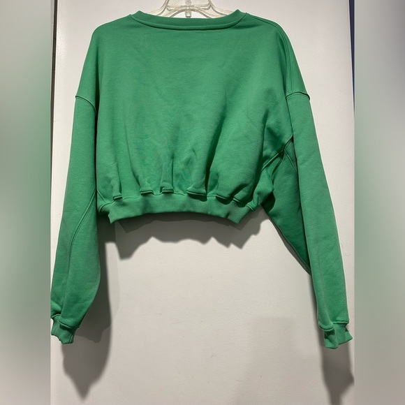 NWT: Oner Active ALL DAY EST 2020 CROP V-NECK SWEATSHIRT - Picture 6 of 11